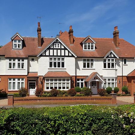 Ditton Lodge Kingston upon Thames  Eksteriør billede
