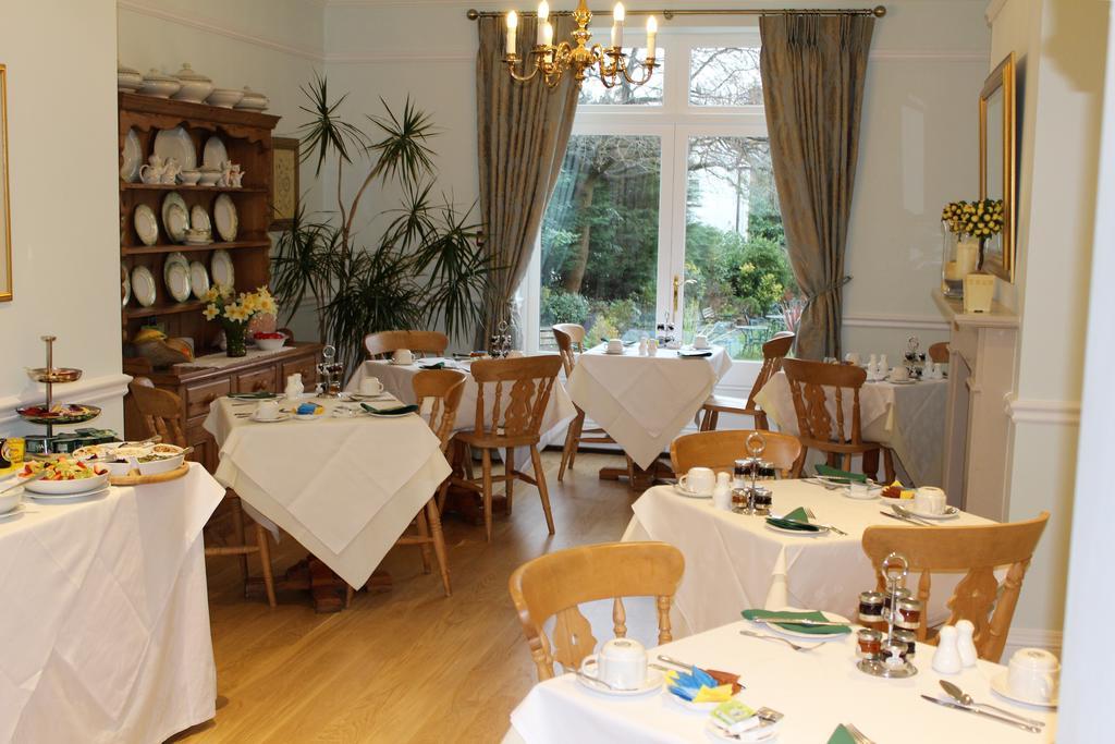 Ditton Lodge Kingston upon Thames  Eksteriør billede